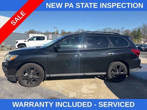 Used 2018 Nissan Pathfinder SL w/ Midnight Edition Package image 6