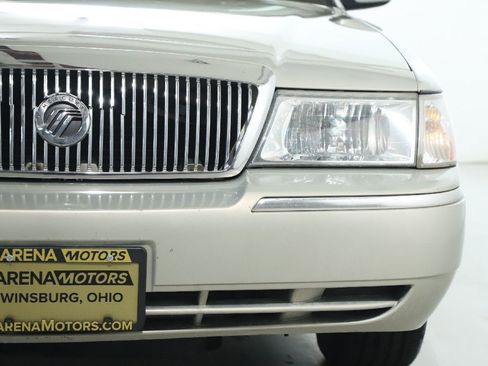 Used 2005 Mercury Grand Marquis GS image 17