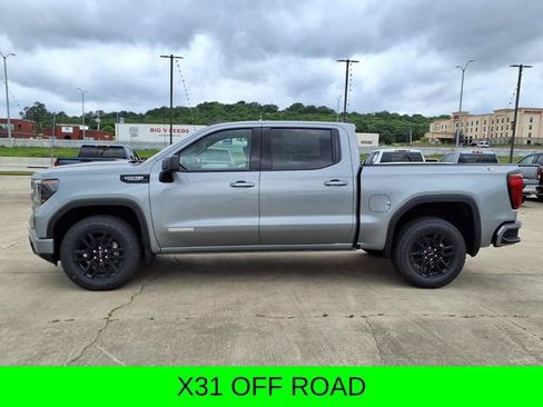 New 2026 GMC Sierra 1500 Elevation w/ Preferred Package AWD/4WD image 4
