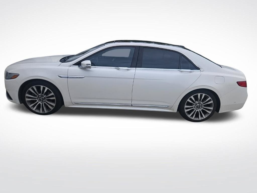 Used 2019 Lincoln Continental Reserve w/ Rear-seat Package AWD/4WD image 3