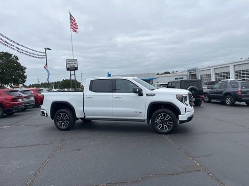 New 2026 GMC Sierra 1500 AT4 AWD/4WD image 2