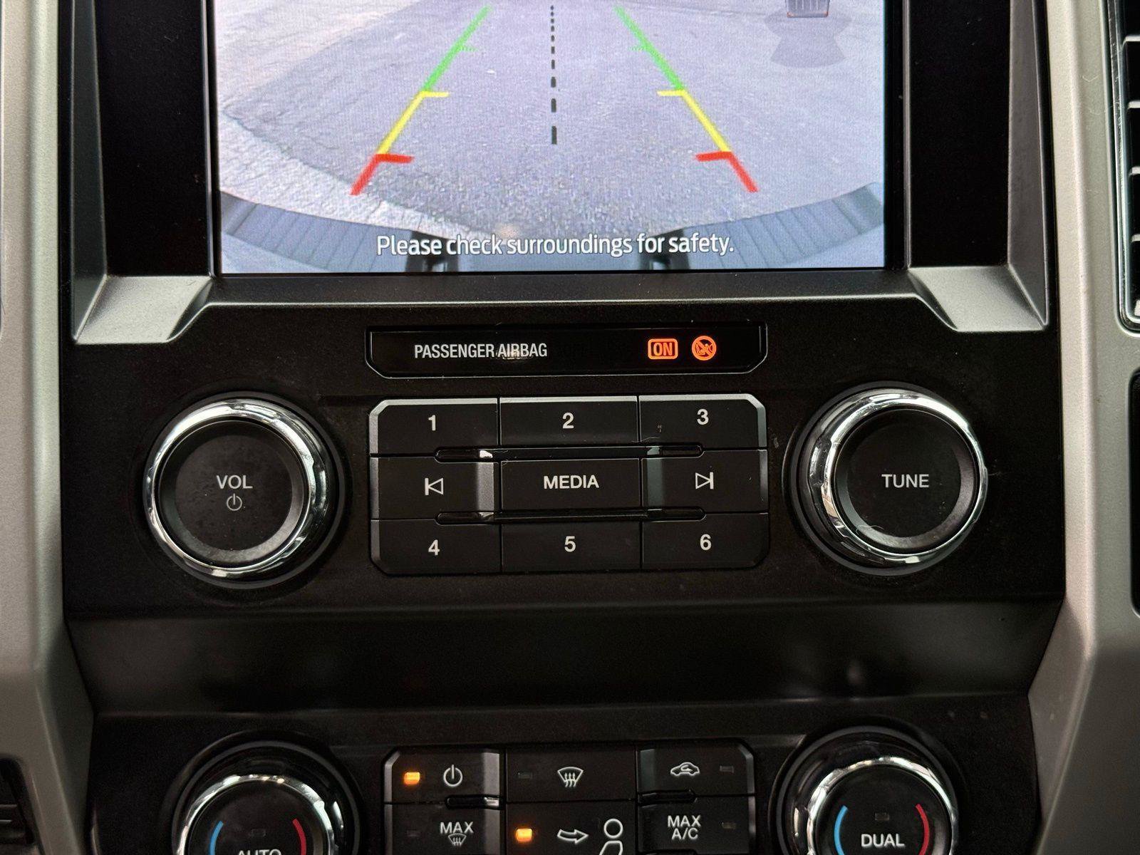 Used 2020 Ford F250 Lariat w/ Lariat Value Package AWD/4WD image 50