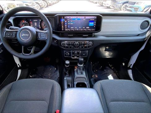 Certified 2024 Jeep Wrangler Unlimited Sport AWD/4WD image 15