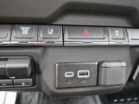New 2025 Chevrolet Silverado 3500 W/T w/ WT Convenience Package AWD/4WD image 25