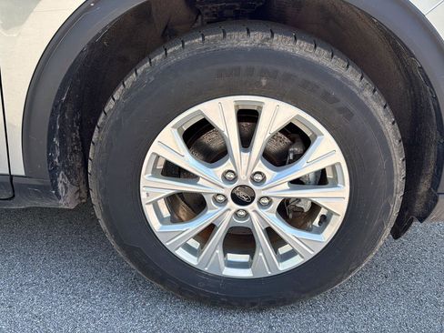 Used 2024 Ford Escape Active AWD/4WD image 16