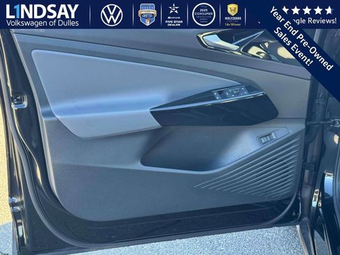 Used 2021 Volkswagen ID.4 Pro S w/ Gradient Package image 10