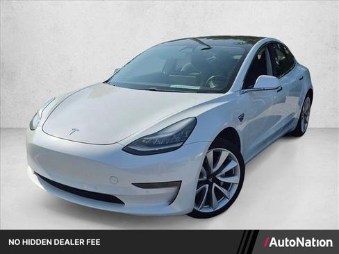Used 2019 Tesla Model 3 Standard Range RWD image 1
