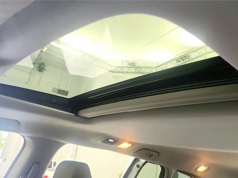 Used 2021 Honda Odyssey EX-L image 25