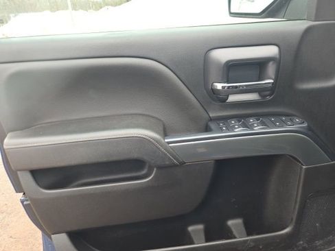 Used 2018 Chevrolet Silverado 1500 LT w/ All Star Edition image 26