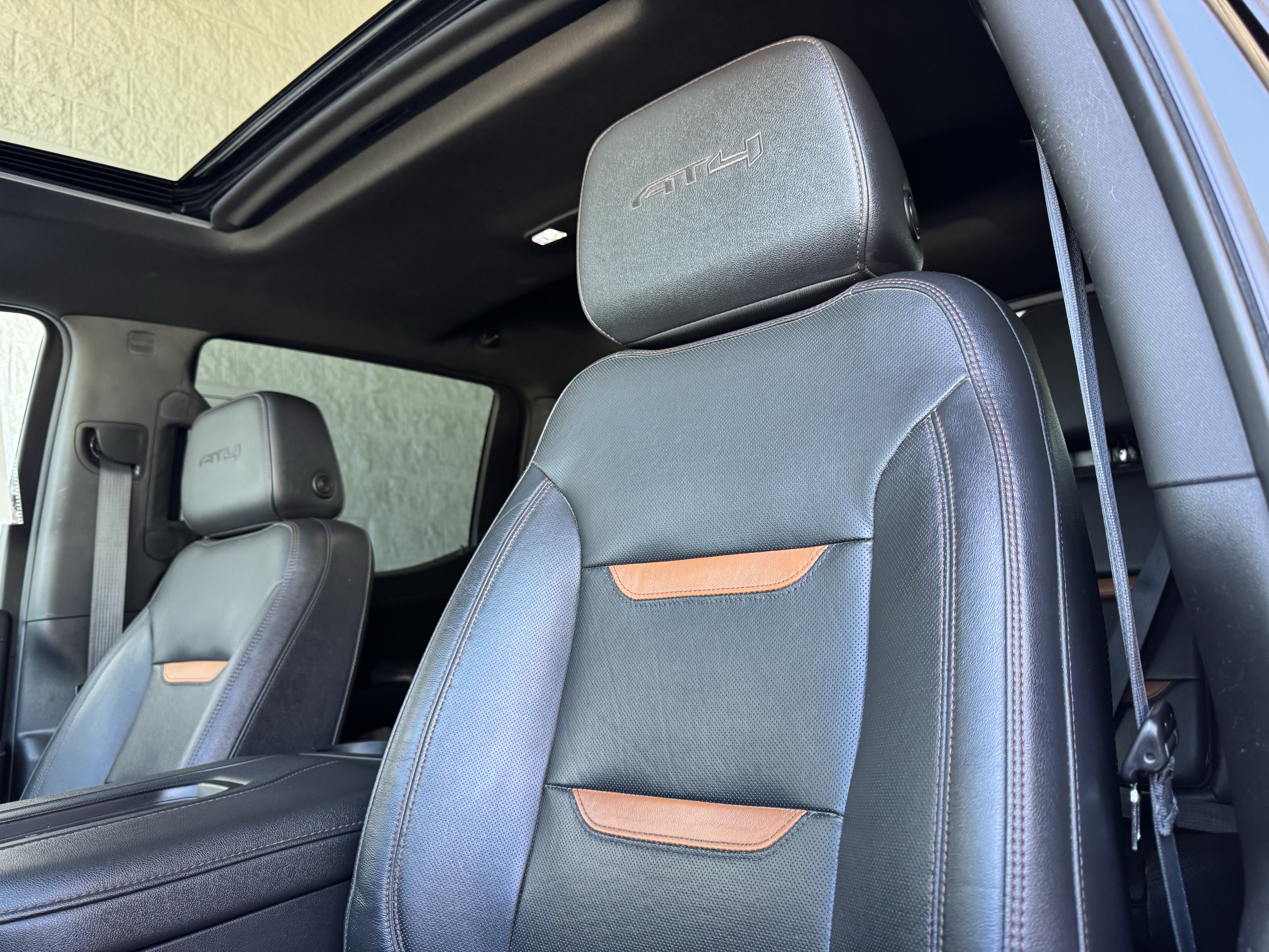 Certified 2021 GMC Sierra 1500 AT4 w/ AT4 Value Package AWD/4WD image 13
