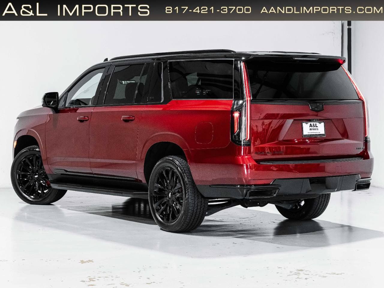 Used 2024 Cadillac Escalade ESV Premium Luxury AWD/4WD image 7
