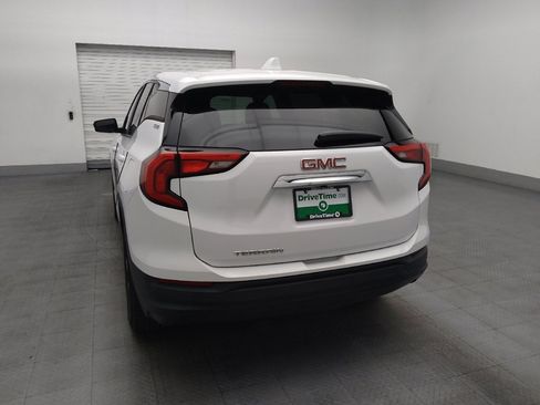 Used 2021 GMC Terrain SLE FWD image 6