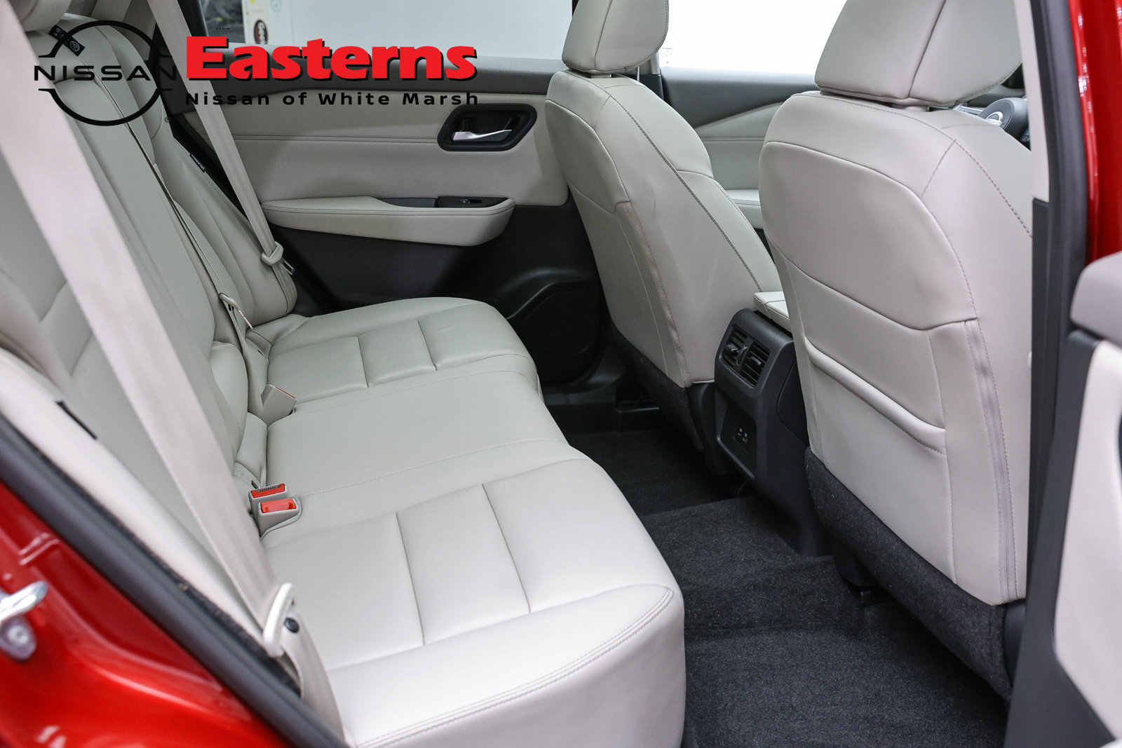 Used 2023 Nissan Rogue SL AWD/4WD image 22