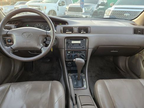 Used 1998 Toyota Camry XLE image 20
