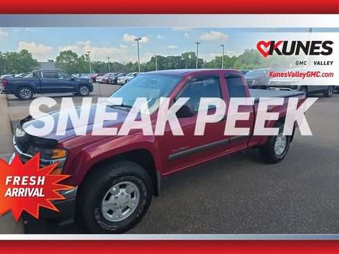 Used 2004 Chevrolet Colorado LS w/ Power Convenience Package AWD/4WD image 2