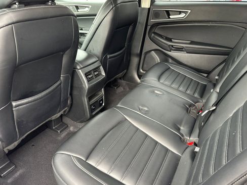 Certified 2024 Ford Edge SEL w/ Convenience Package image 15