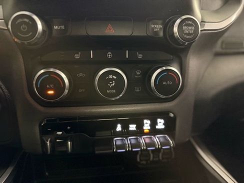 Used 2021 RAM 1500 Big Horn image 23