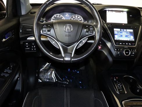 Used 2017 Acura MDX SH-AWD w/ Advance Package image 3
