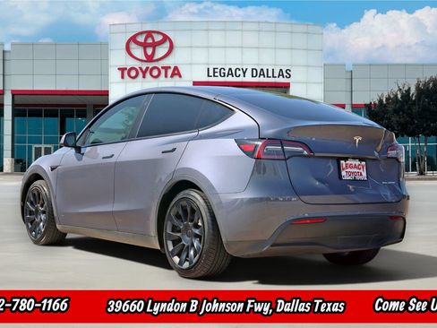 Used 2023 Tesla Model Y Long Range AWD/4WD image 6