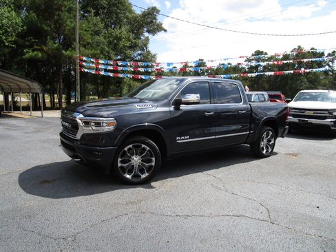 Used 2019 RAM 1500 Limited image 40