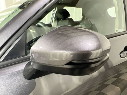 Used 2023 Honda HR-V LX image 10