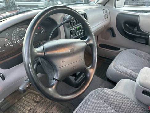 Used 1999 Ford Ranger XLT image 14
