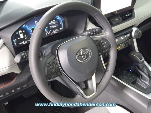 Used 2025 Toyota RAV4 Limited w/ Advanced Technology Package FWD image 25