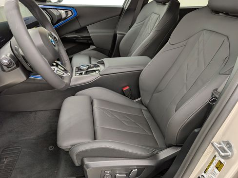 New 2026 BMW X3 xDrive30 w/ Premium Package image 5