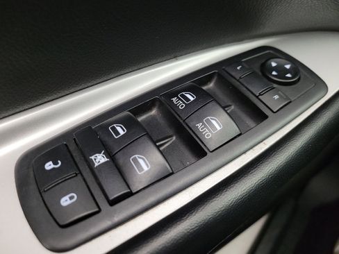 Used 2018 Dodge Journey GT FWD image 27