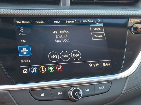 Used 2023 Buick Encore GX Select w/ Sport Touring Package FWD image 17