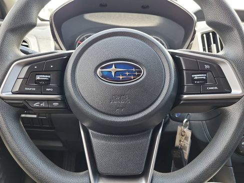 Used 2018 Subaru Crosstrek 2.0i AWD/4WD image 18