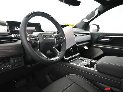 New 2025 GMC Sierra EV Denali image 21