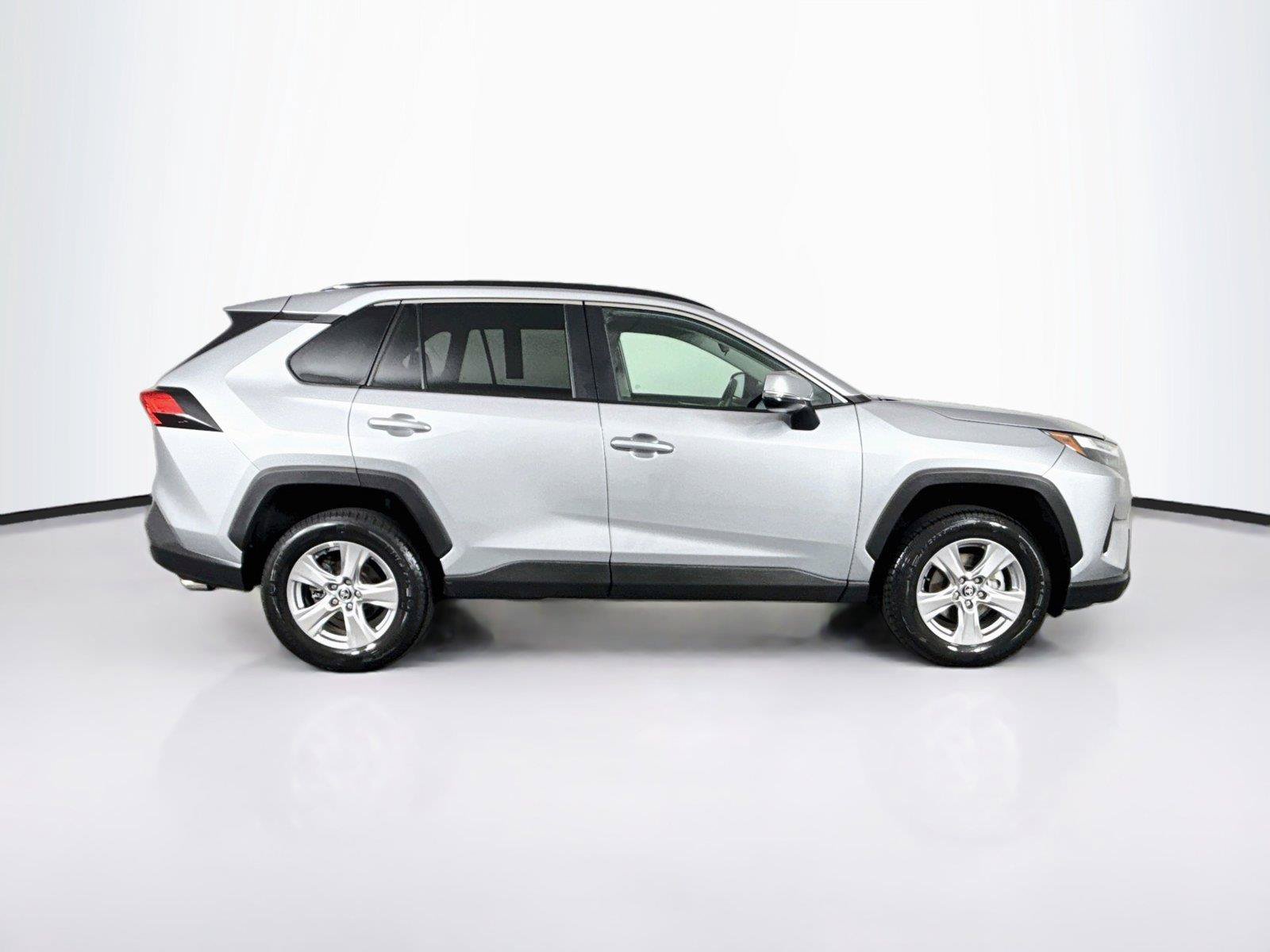 Certified 2025 Toyota RAV4 XLE AWD/4WD image 10