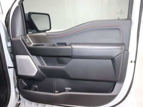 Used 2025 Ford F150 Raptor AWD/4WD image 24