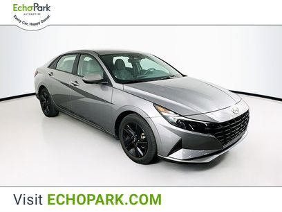 Used 2023 Hyundai Elantra SEL