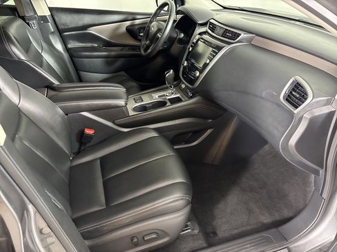 Used 2023 Nissan Murano SV FWD image 16