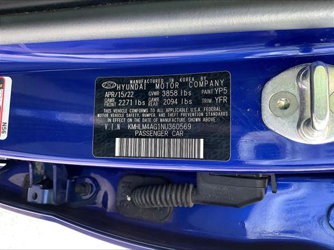 Used 2022 Hyundai Elantra SEL FWD image 17