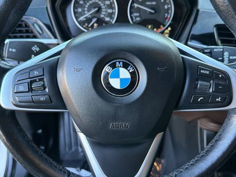 Used 2017 BMW X1 xDrive28i AWD/4WD image 11