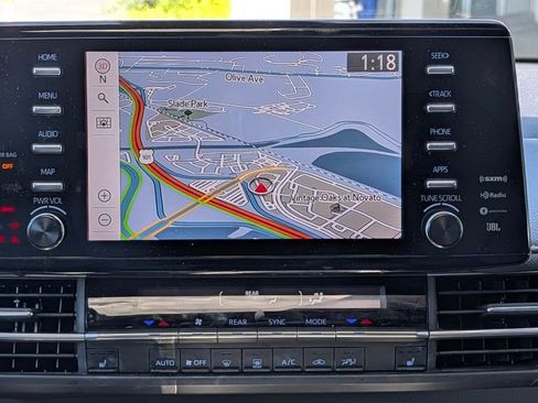 Used 2023 Toyota Sienna XLE Woodland Edition image 30