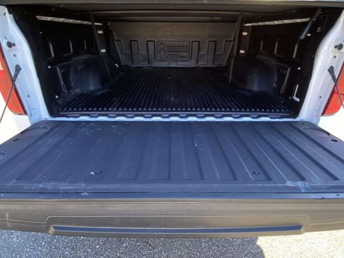 Used 2022 Chevrolet Silverado 1500 Custom image 10