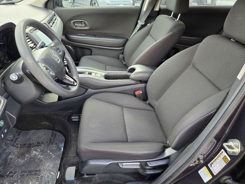 Used 2016 Honda HR-V EX image 15