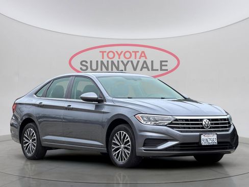 Used 2020 Volkswagen Jetta SE image 10