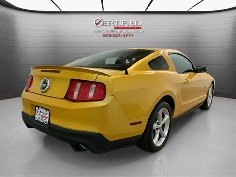 Used 2011 Ford Mustang GT w/ Security Pkg image 6