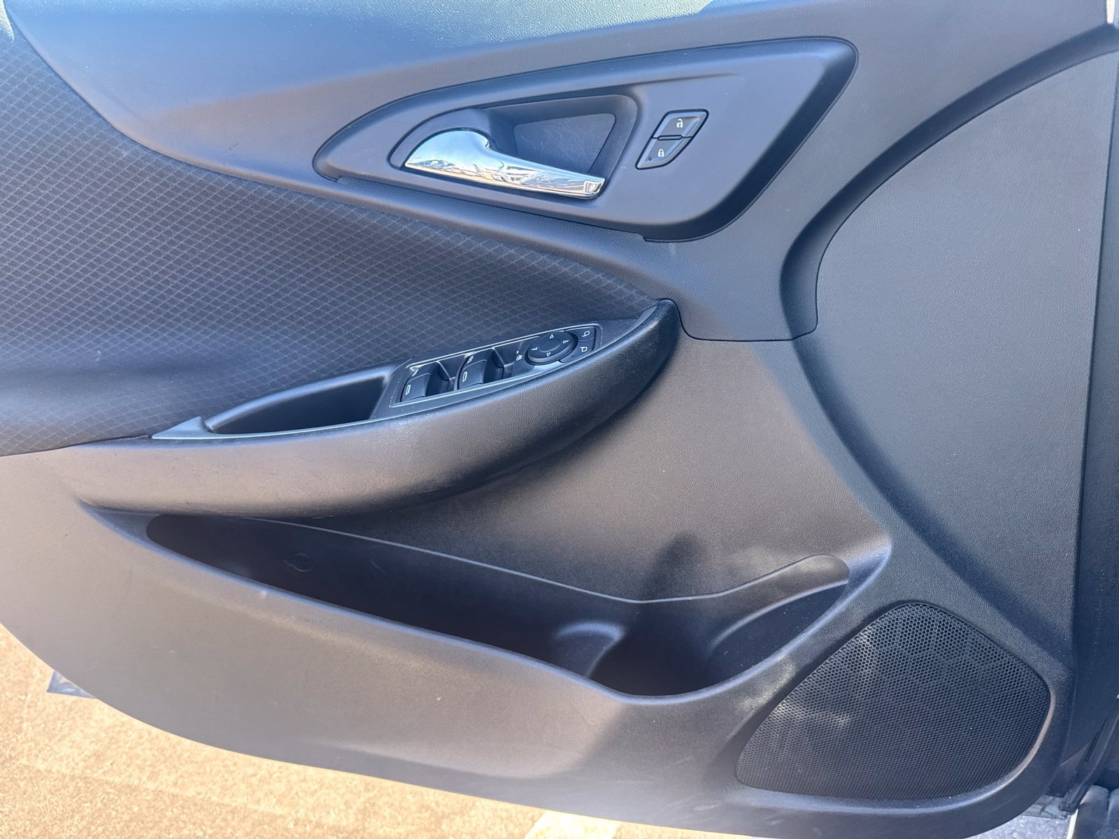 Used 2024 Chevrolet Malibu LT FWD image 11