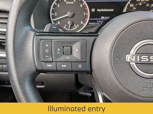 Used 2023 Nissan Rogue SV FWD image 20