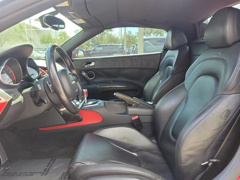 Used 2011 Audi R8 V10 AWD/4WD image 13