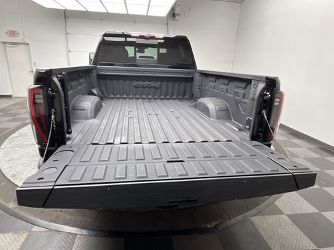 Certified 2025 GMC Sierra 2500 AT4 w/ Technology Package image 34