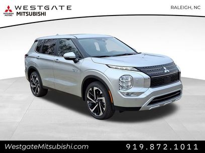 New 2025 Mitsubishi Outlander SE