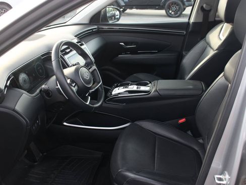 Used 2023 Hyundai Tucson Limited AWD/4WD image 14