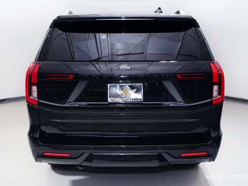 Used 2026 Ford Expedition Max Platinum w/ Stealth Performance Package AWD/4WD image 8